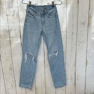 American Eagle 90’s Straight Leg Jeans